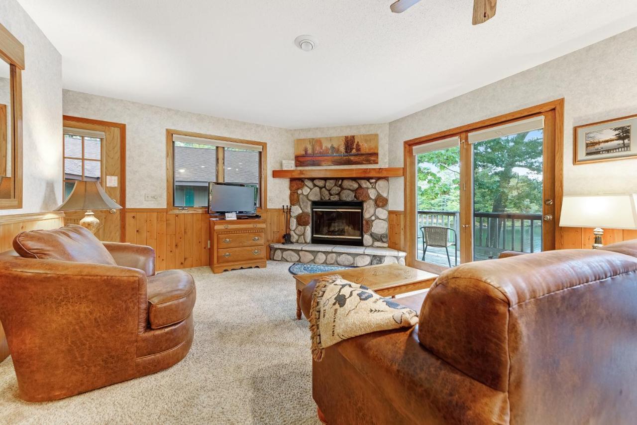 Chanticleer Inn: Villa 8 Eagle River Bagian luar foto